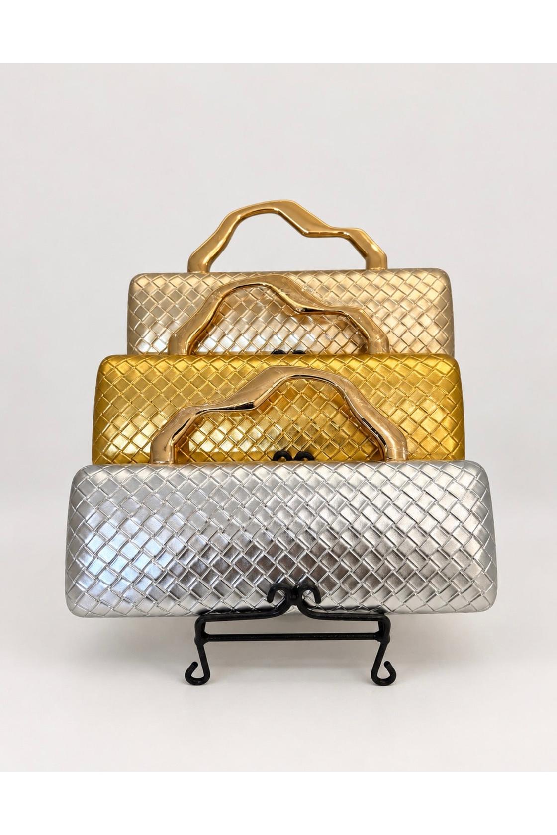Metallic Clutch